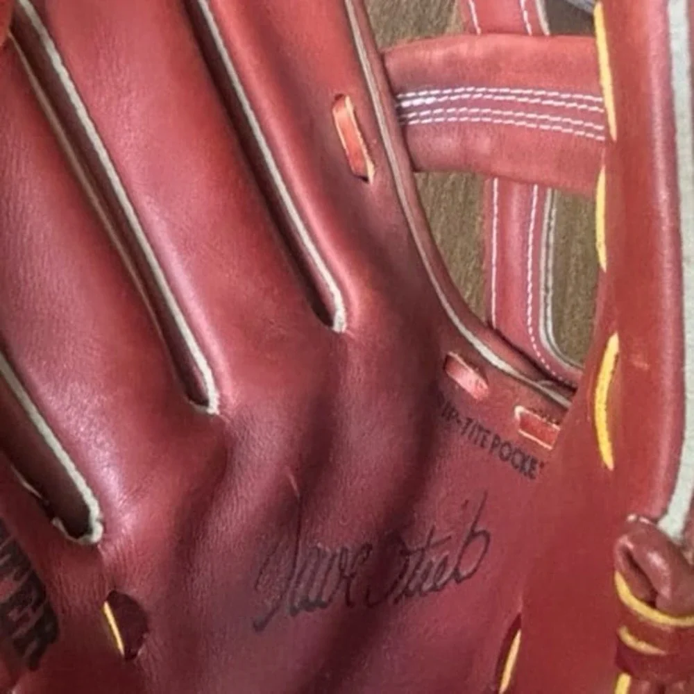 Wilson Fieldmaster Baseball‎ glove 131946